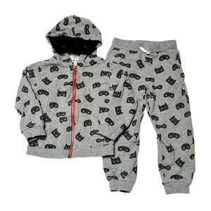 Mini Series Mask Print Jogger Set Size 4T